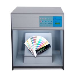 Шкаф оценки цвета испытательных оборудований ткани утверждения КЭ автоматический